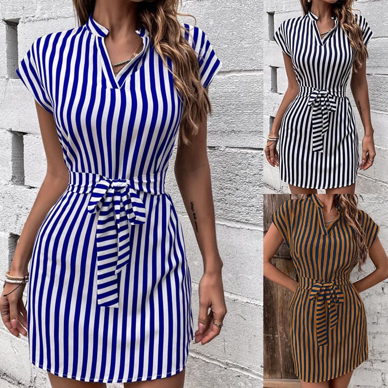 Vestido a rayas sin mangas con cordones ajustables
