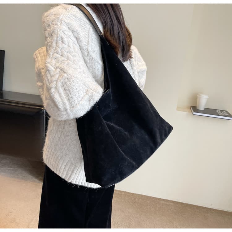 Bolsa vintage de textura mate para mujer