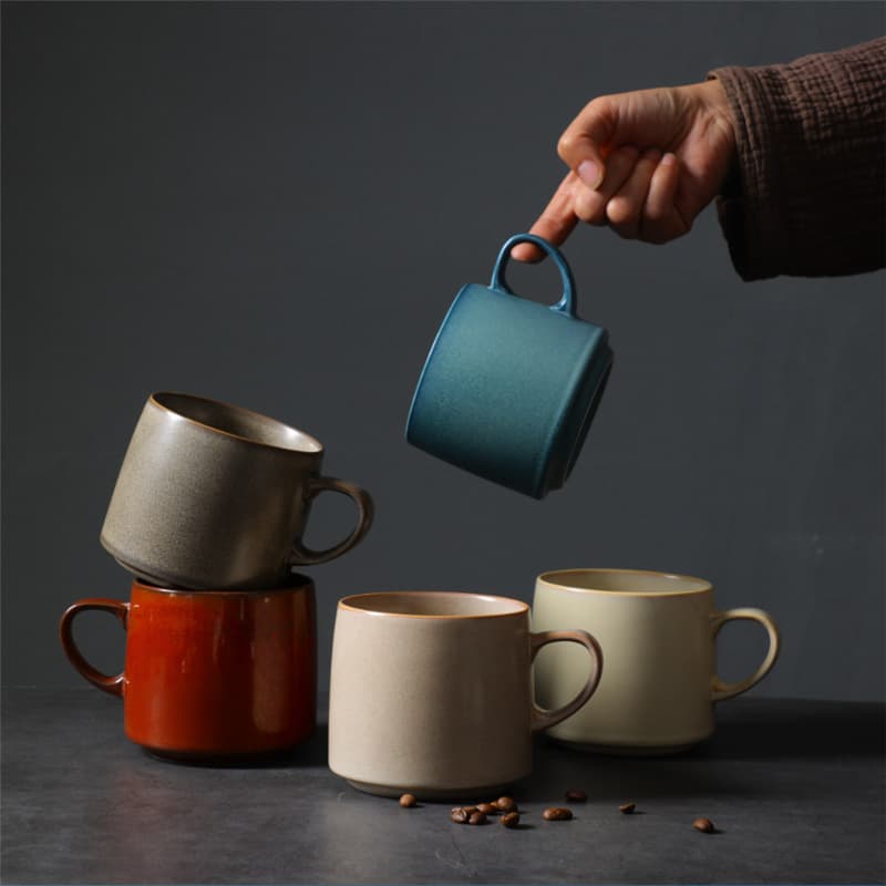 Taza de cerámica estilo japones para café