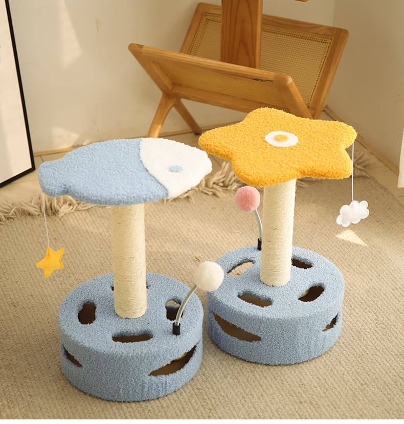 Marco de escalada pequeño para gatitos con tabla de sisal