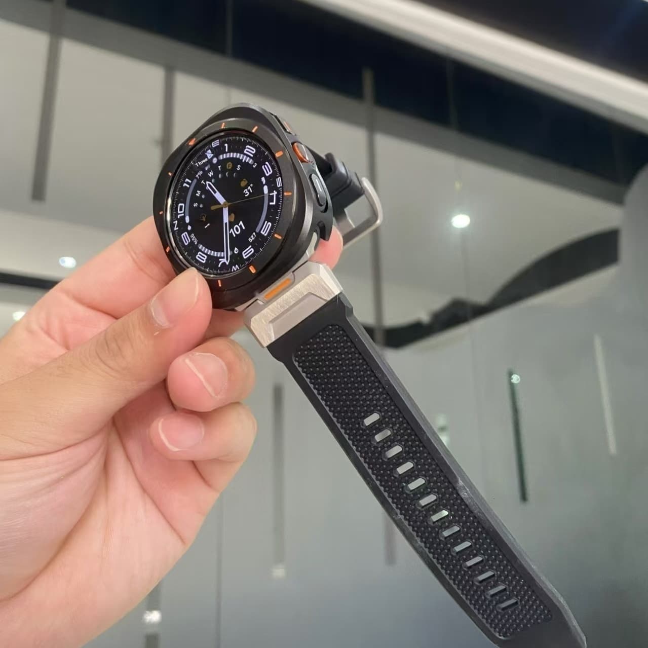 Funda protectora de metal para reloj inteligente
