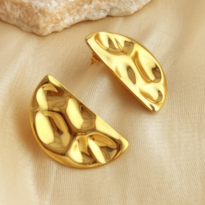 Aretes de corazón cóncavo-convexo de acero inoxidable