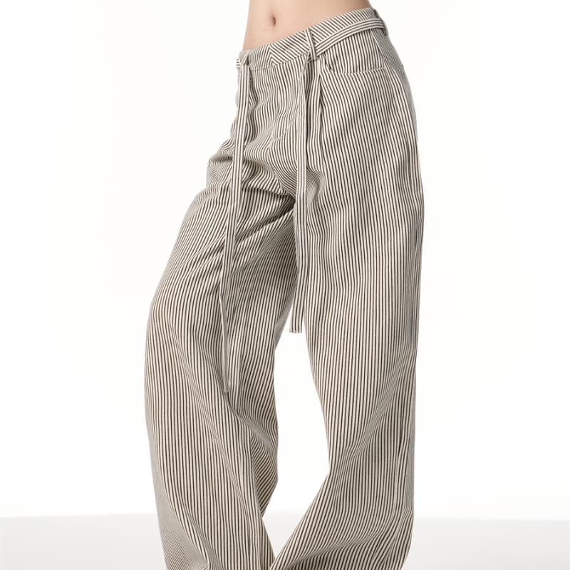 Pantalón ancho de rayas vintage