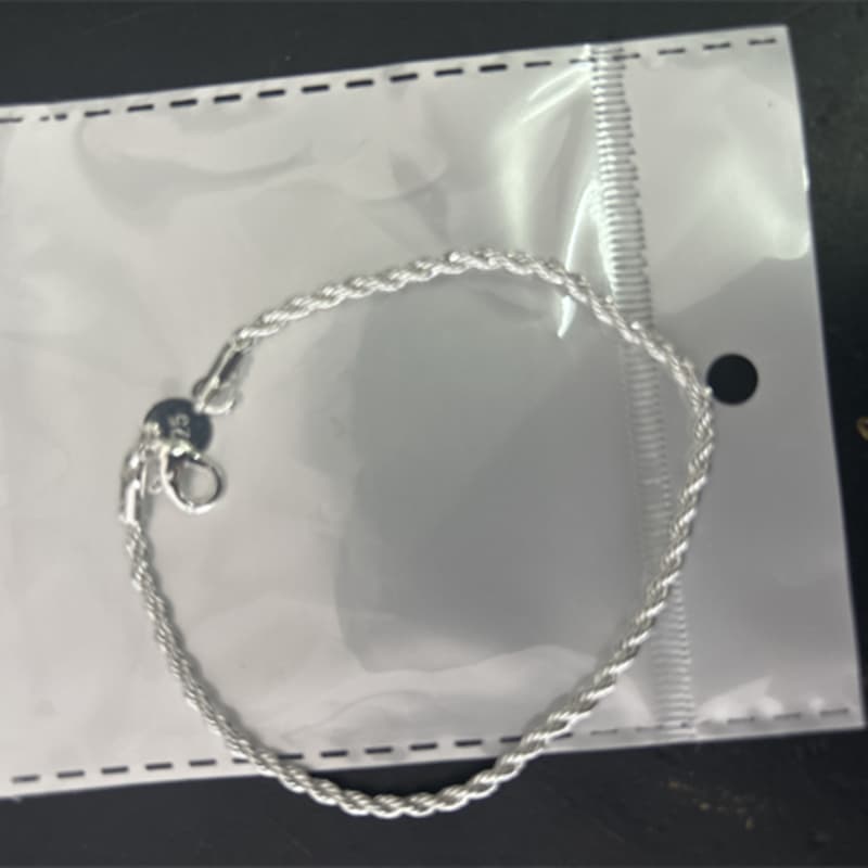 Pulsera de cuerda retorcida en plata
