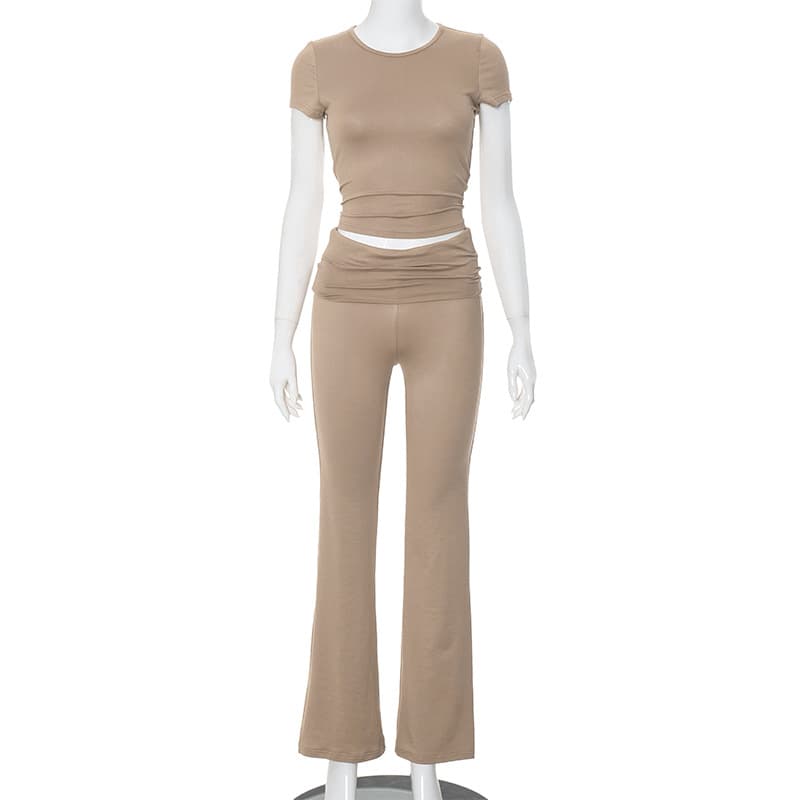 Conjunto de dos piezas crop con manga corta