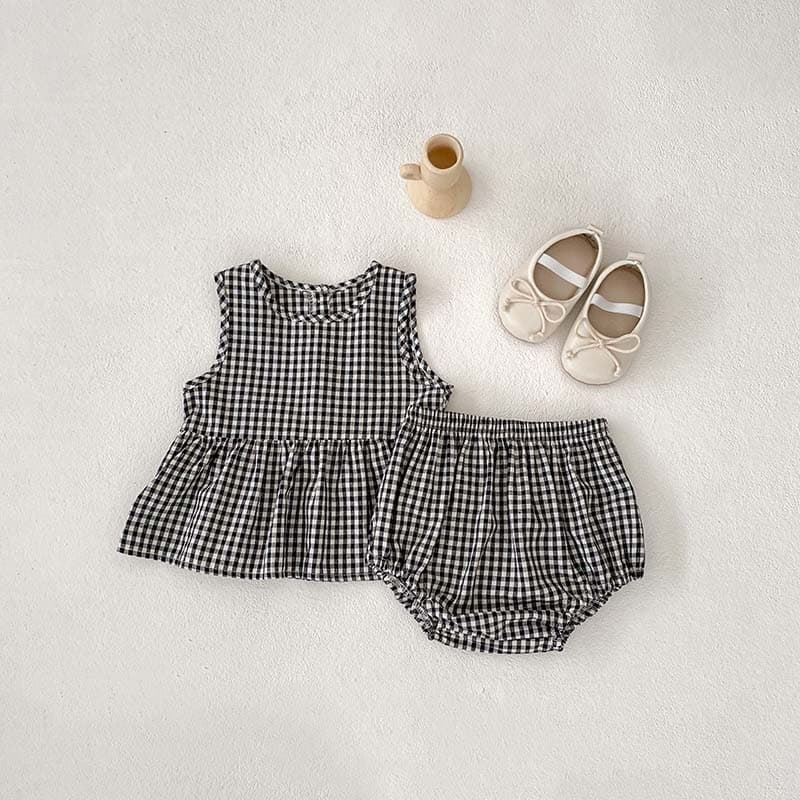 Conjunto dos piezas niña falda cuadriculada bordada