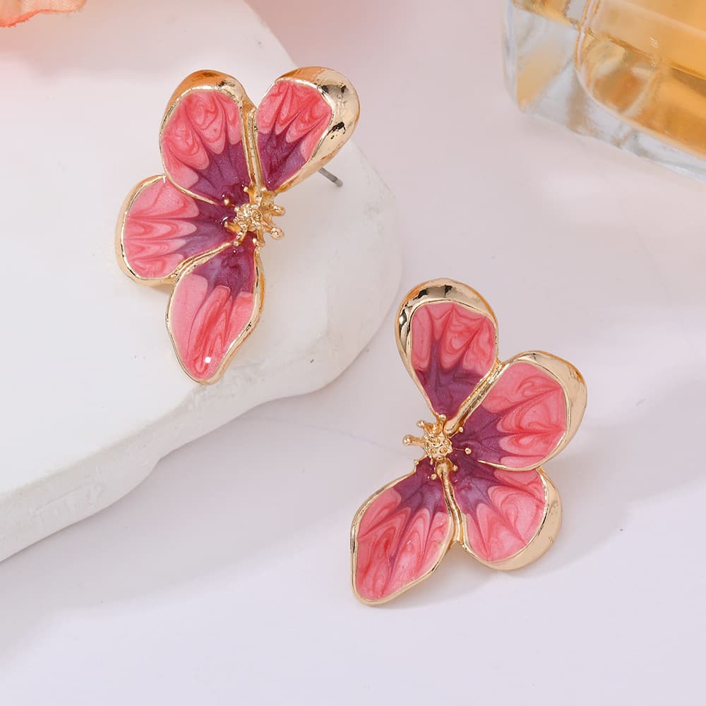 aretes en forma de mariposa elegantes para mujeres