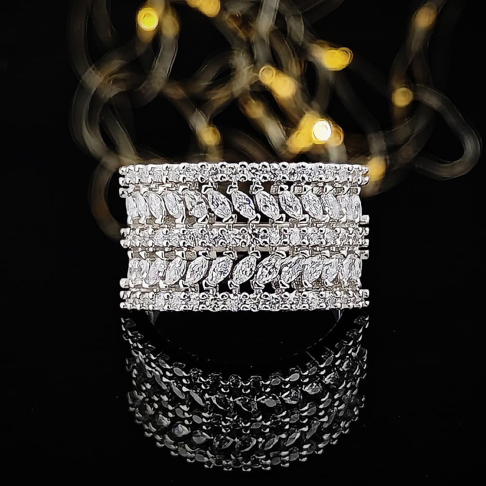 Pulsera de cobre con circones incrustados, estilo europeo