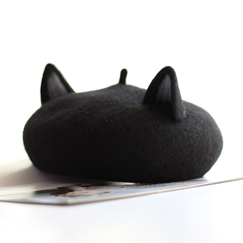 Boina de lana con orejas de gato en 3D