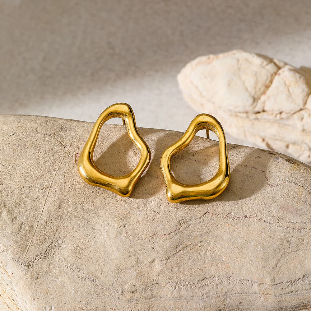 Aretes de acero inoxidable de alta calidad con oro 18K