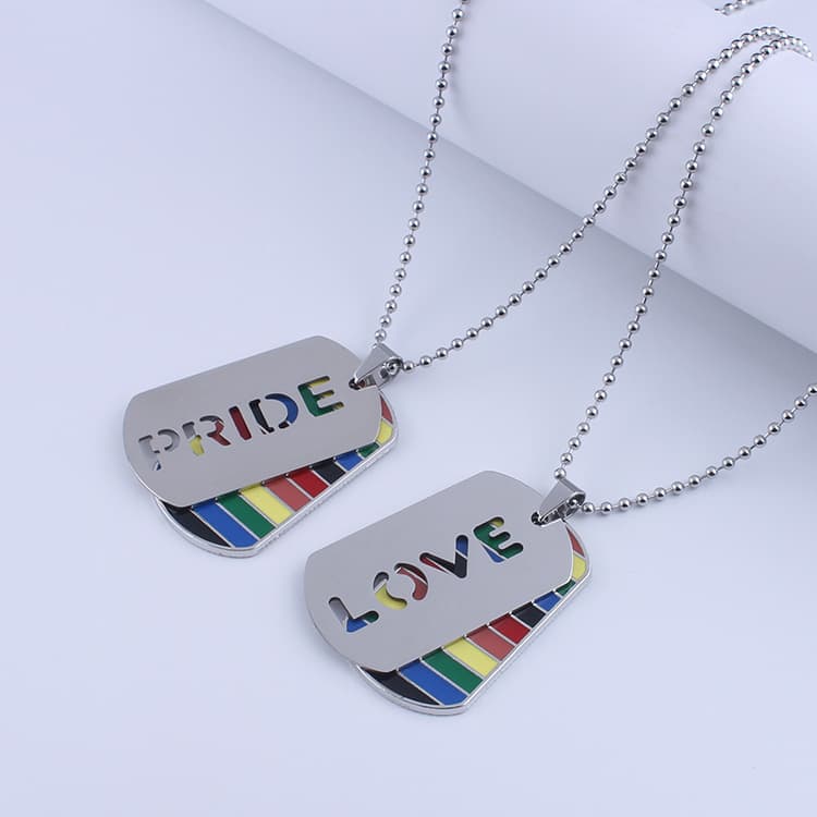 Collar arcoíris de doble capa estilo dog tag