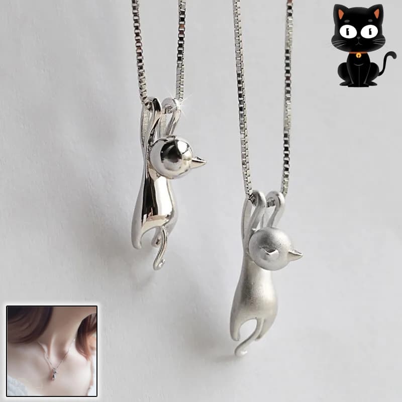Collar corto con dije de gato plateado para mujer