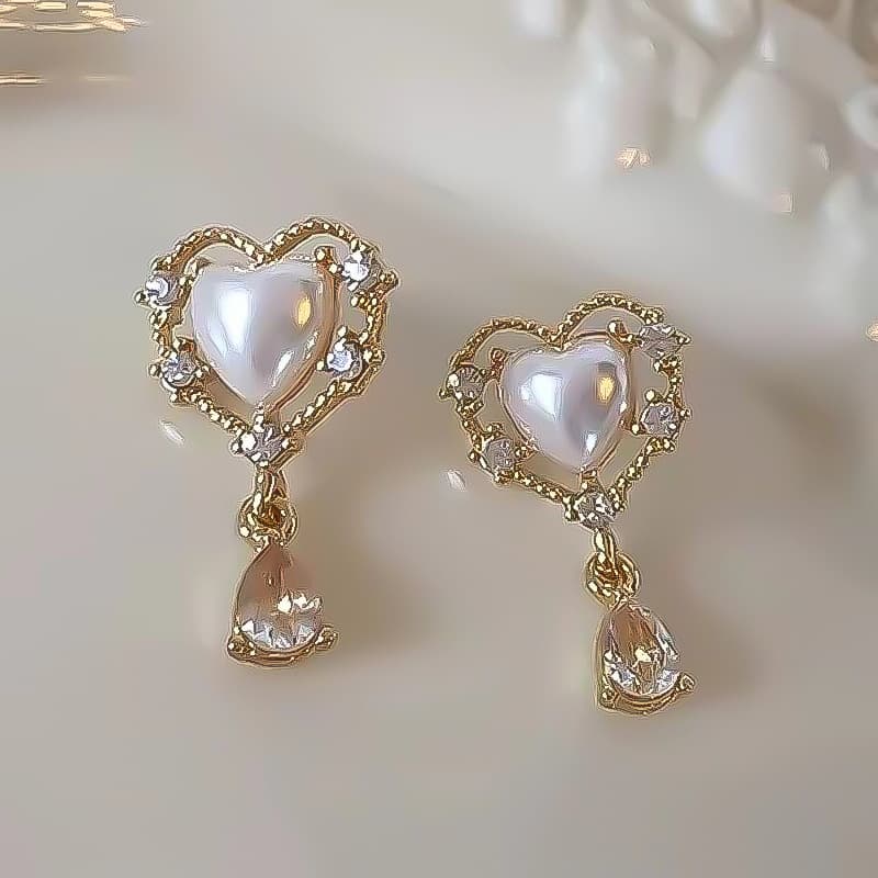 Aretes retro de corazón con perla para damas