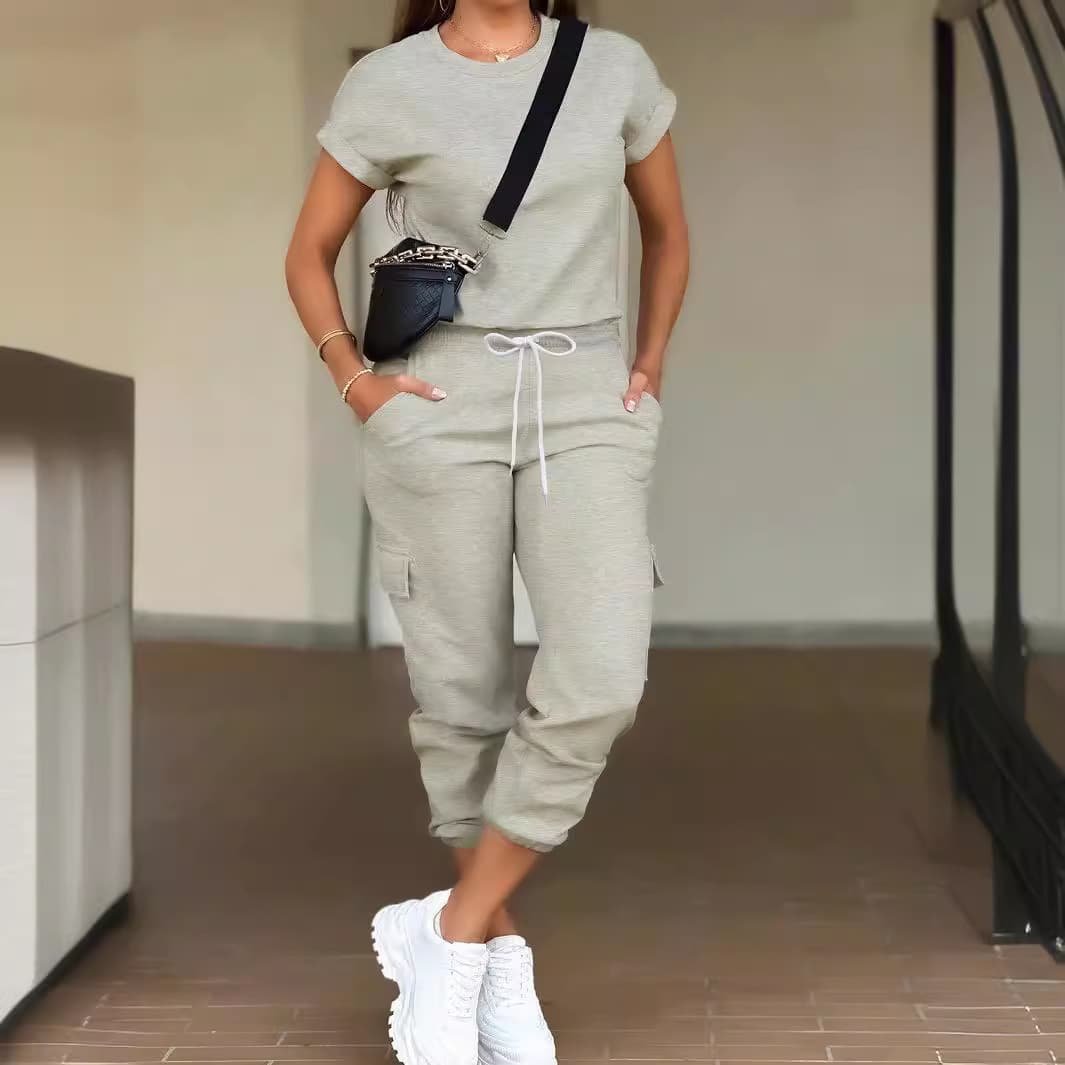 Conjunto top y pantalón jogger cargo acortado