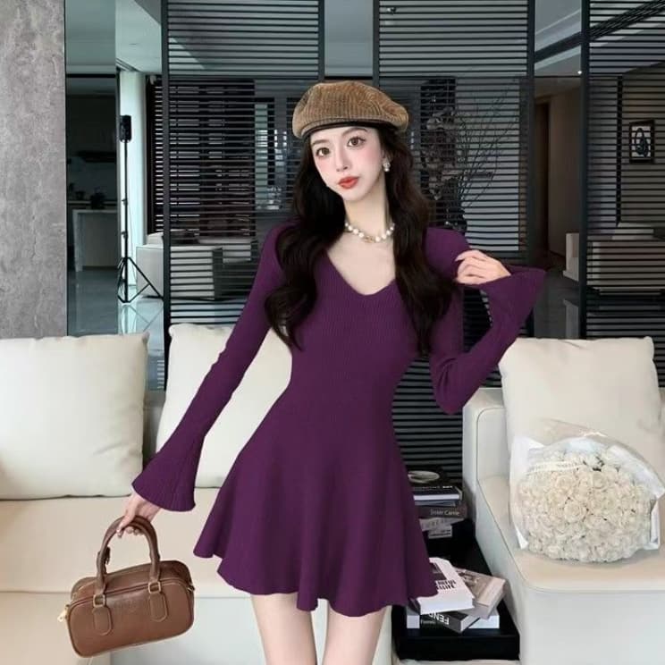 Vestido tejido de manga larga con diseño fresco y dulce