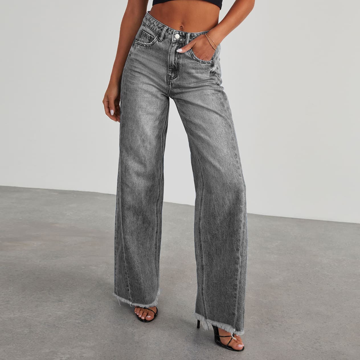 Conjunto pantalones anchos y blusa casual para mujer