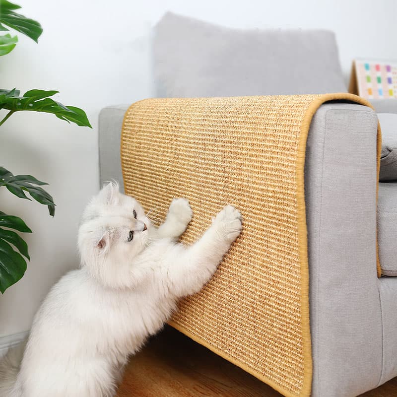 Almohadilla rascadora para gatos con sisal natural