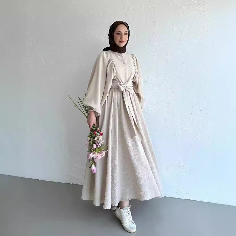 Conjunto mujer falda midi mangas tipo obispo