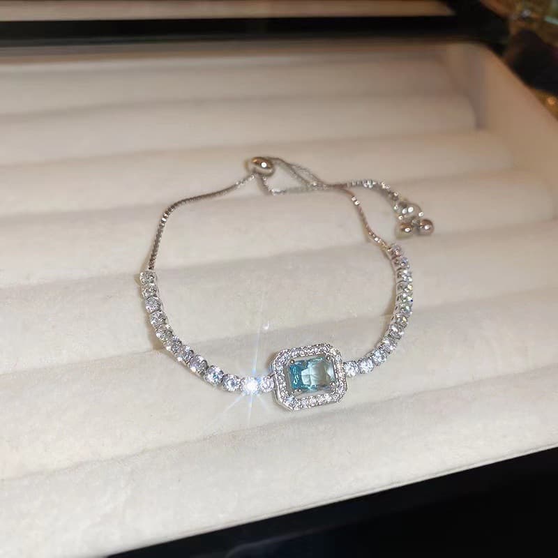 Pulsera de zircón ajustable con corte de diamante