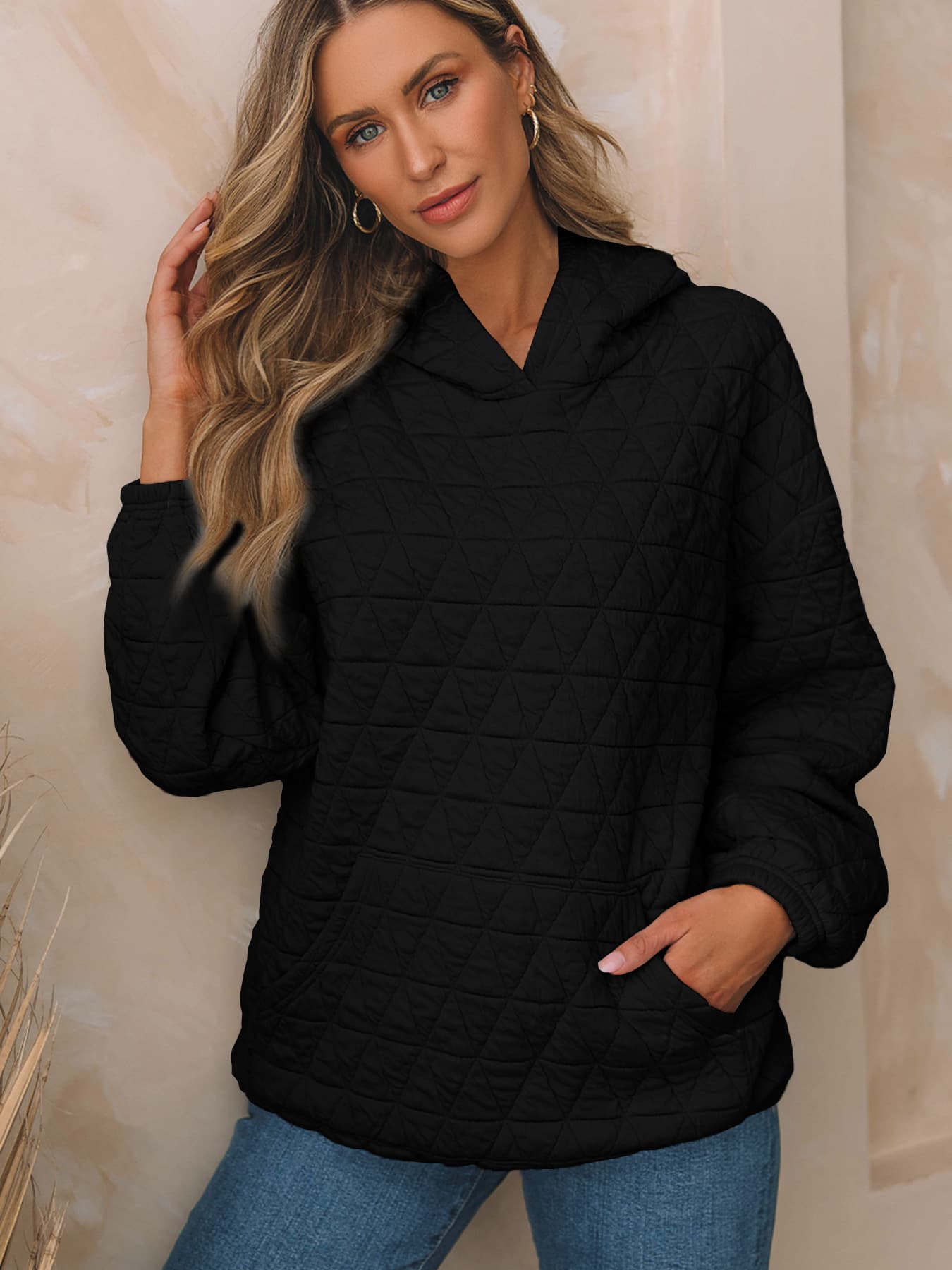 Sudadera con capucha y manga larga para mujeres