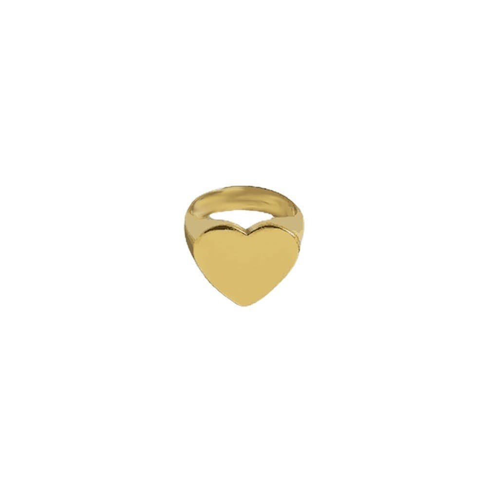 Anillo en forma de corazón dorado y plateado