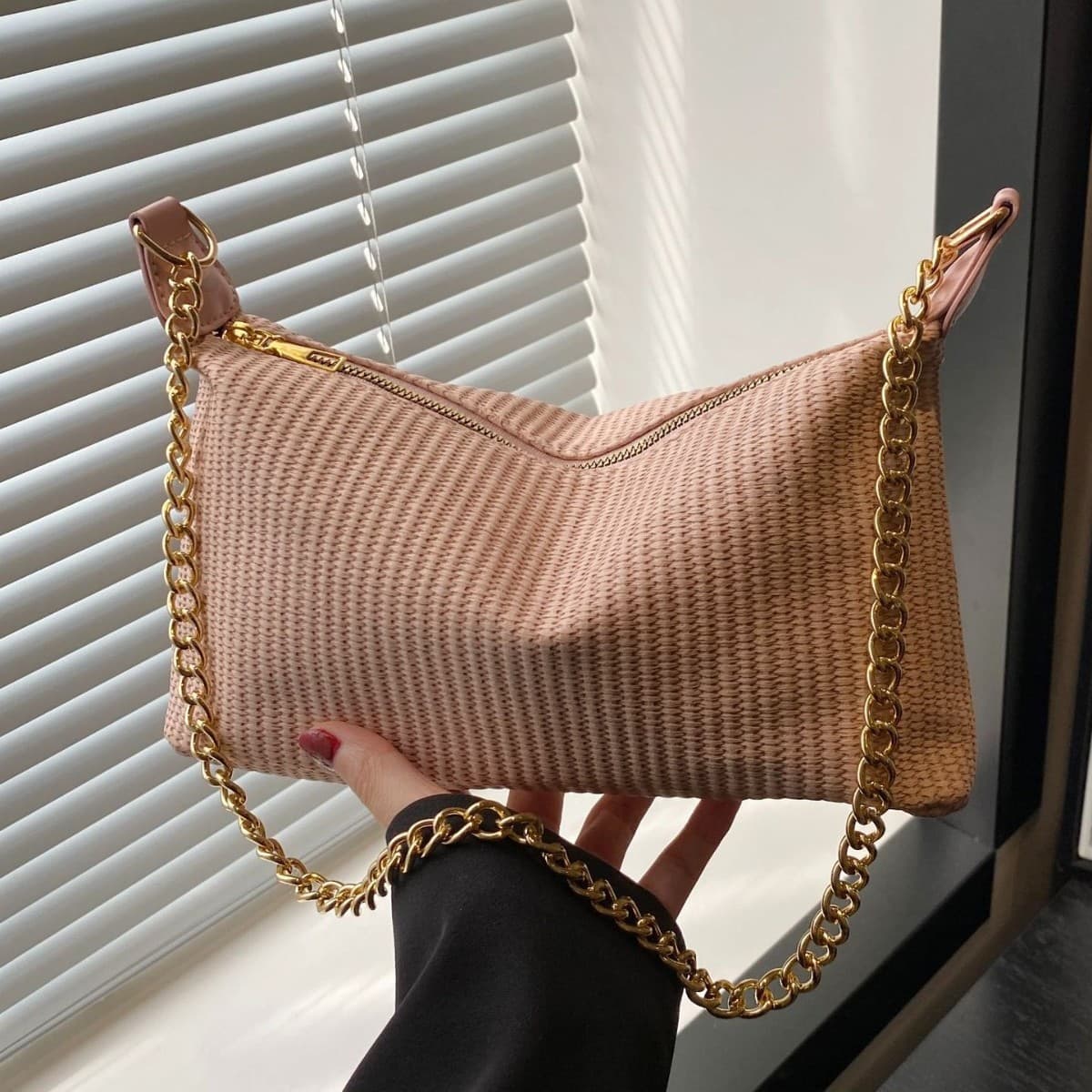 Bolso bandolera tejido minimalista