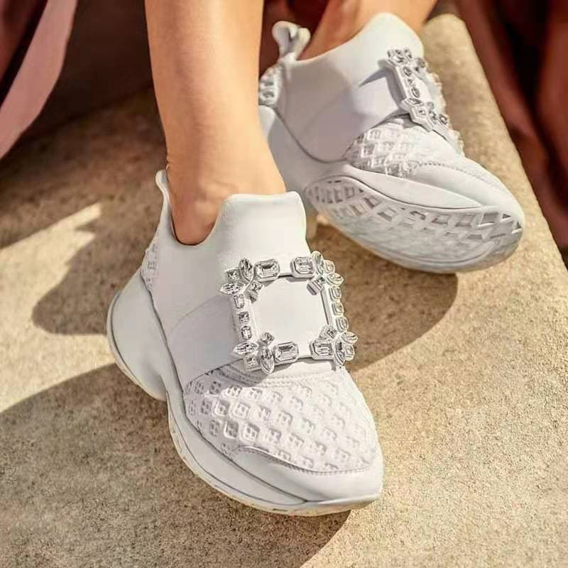 Sandalias de malla transpirable con hebilla de pedrería