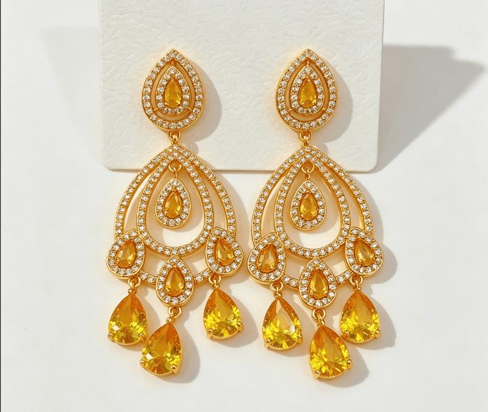 Aretes colgantes circón gota amarillo chapados en oro