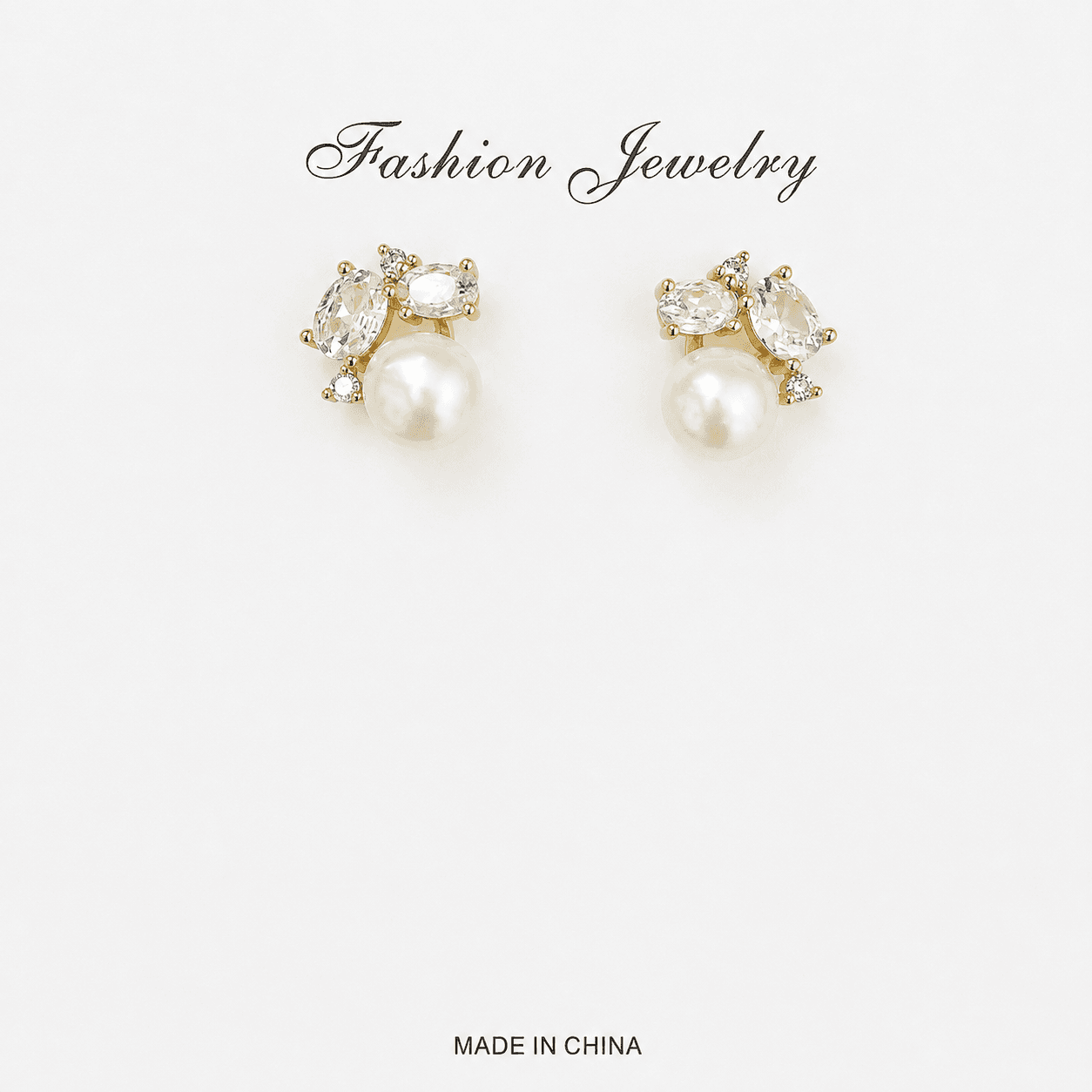 Aretes de perla con circones facetados en racimo