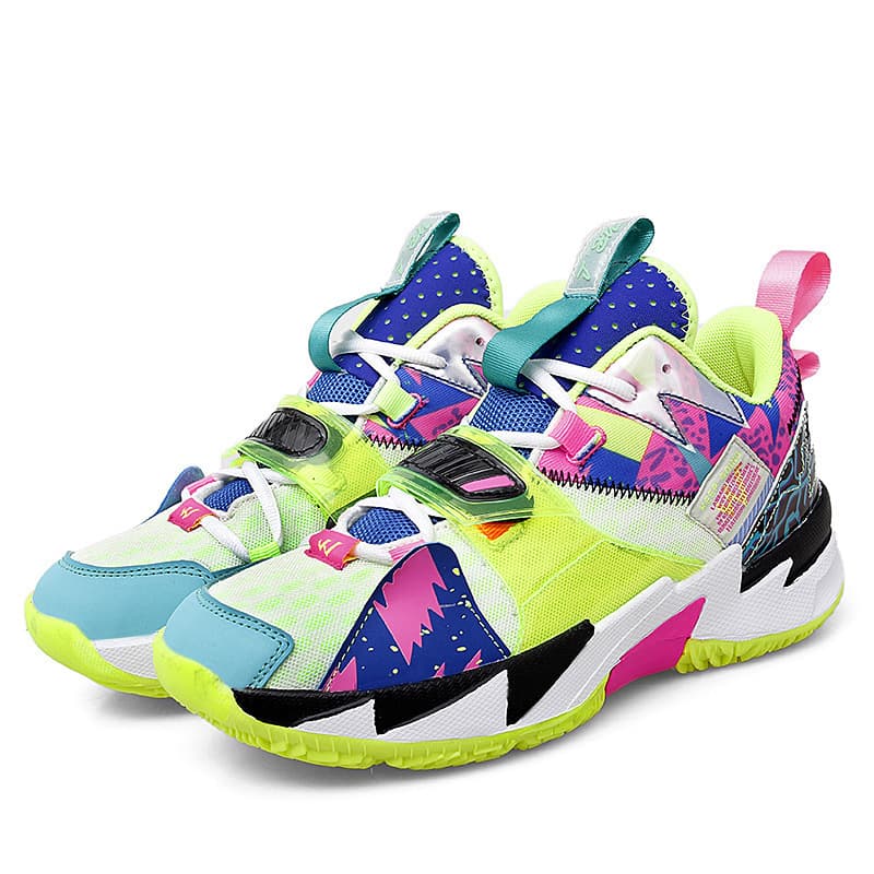 Zapatillas baloncesto tela voladora talle joven