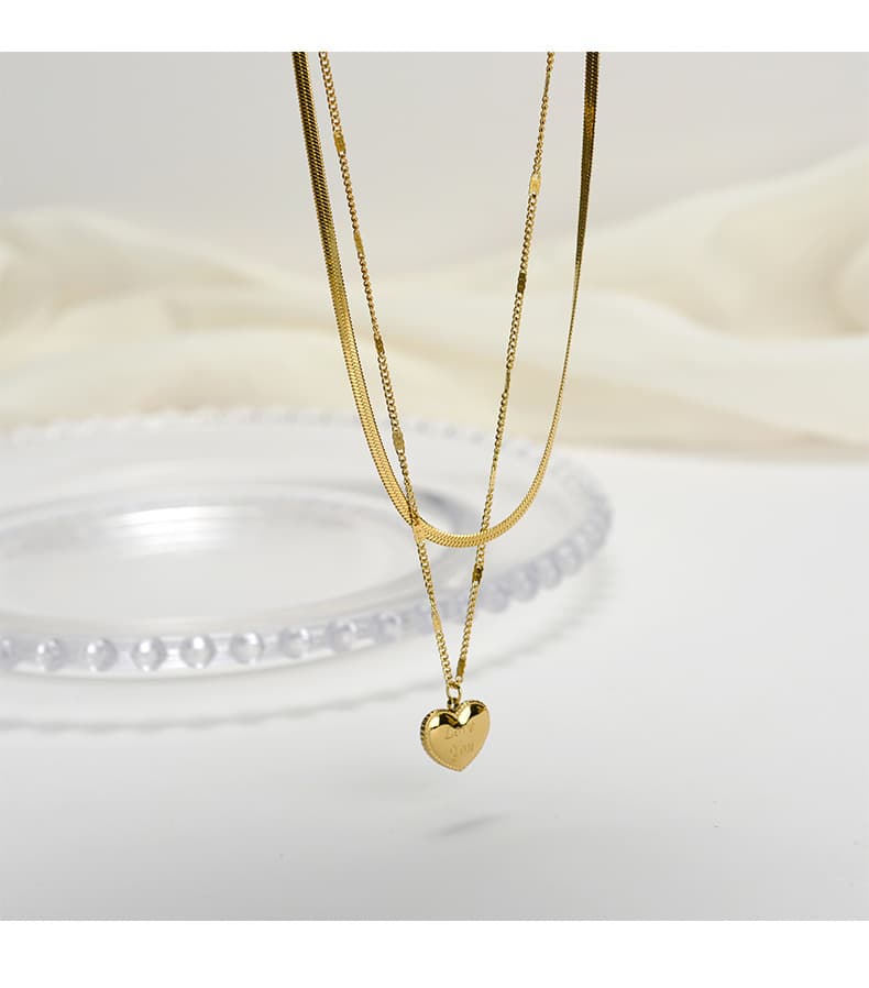 Collar doble capa LOVE para mujeres