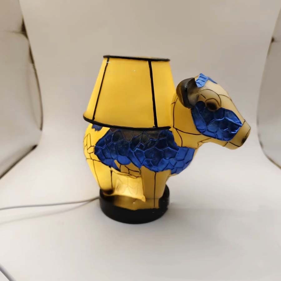 Lámpara de mesa vaca con USB para dormitorio