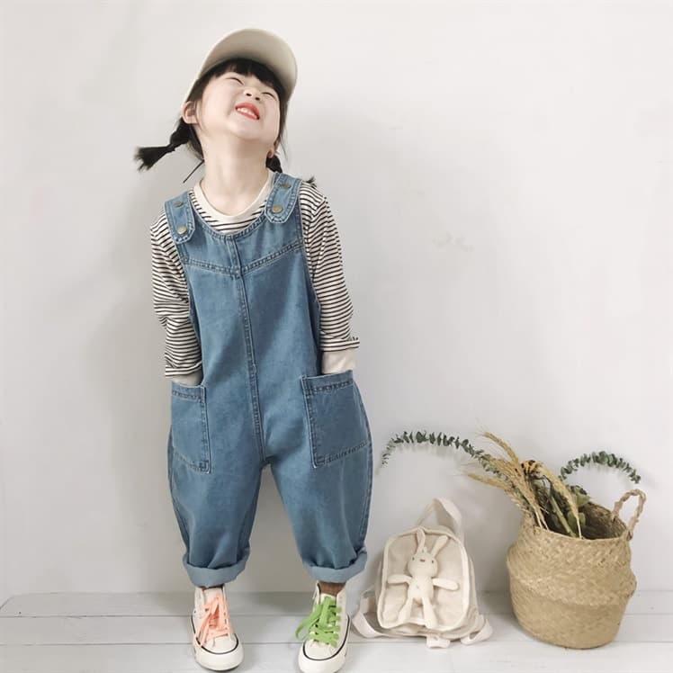 Peto de mezclilla holgado para niños primavera y otoño