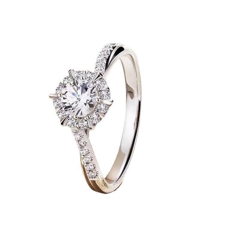 Anillo tejido de moissanite con copo de nieve