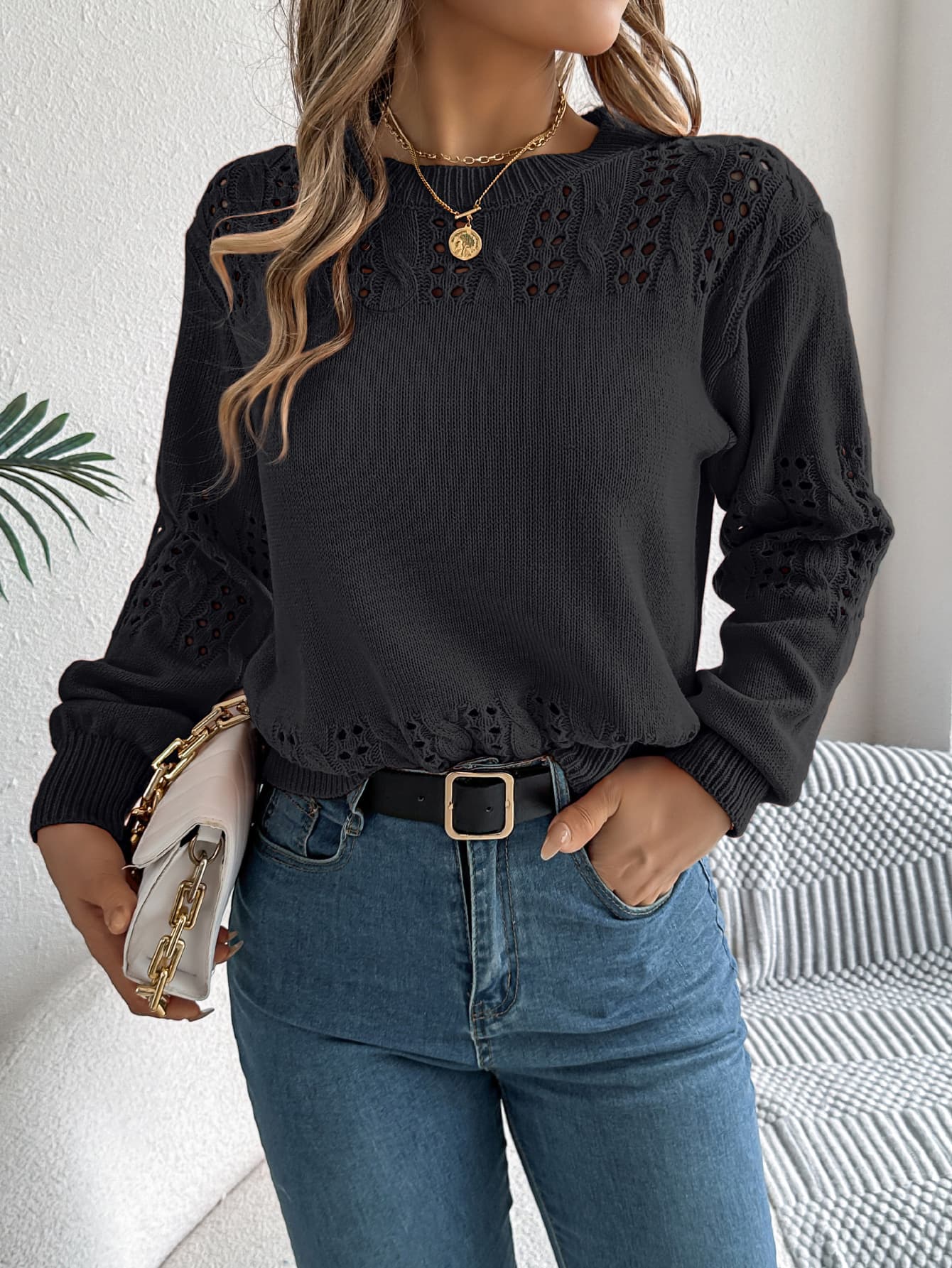 Suéter pullover de mujer con mangas linterna calados