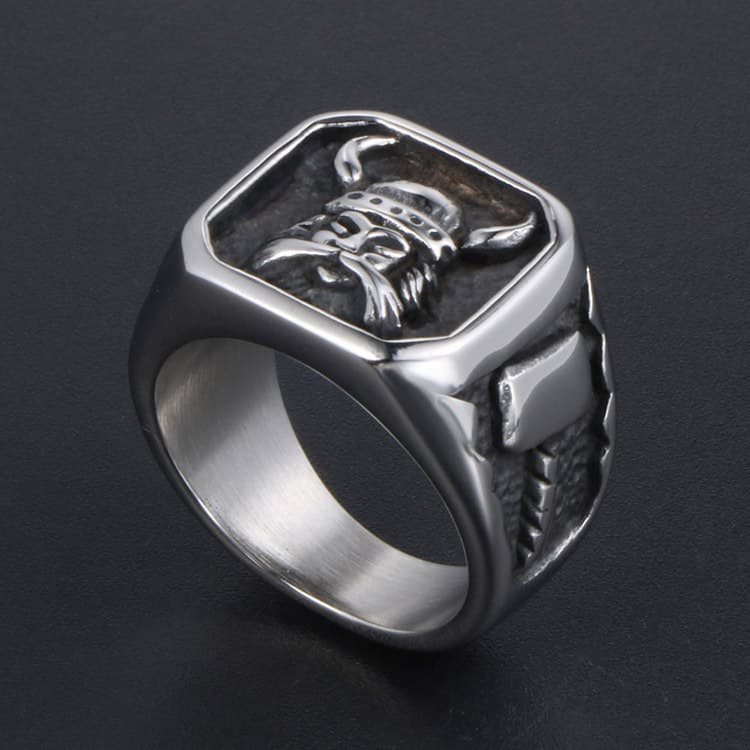 Anillo vikingo de moda para hombres