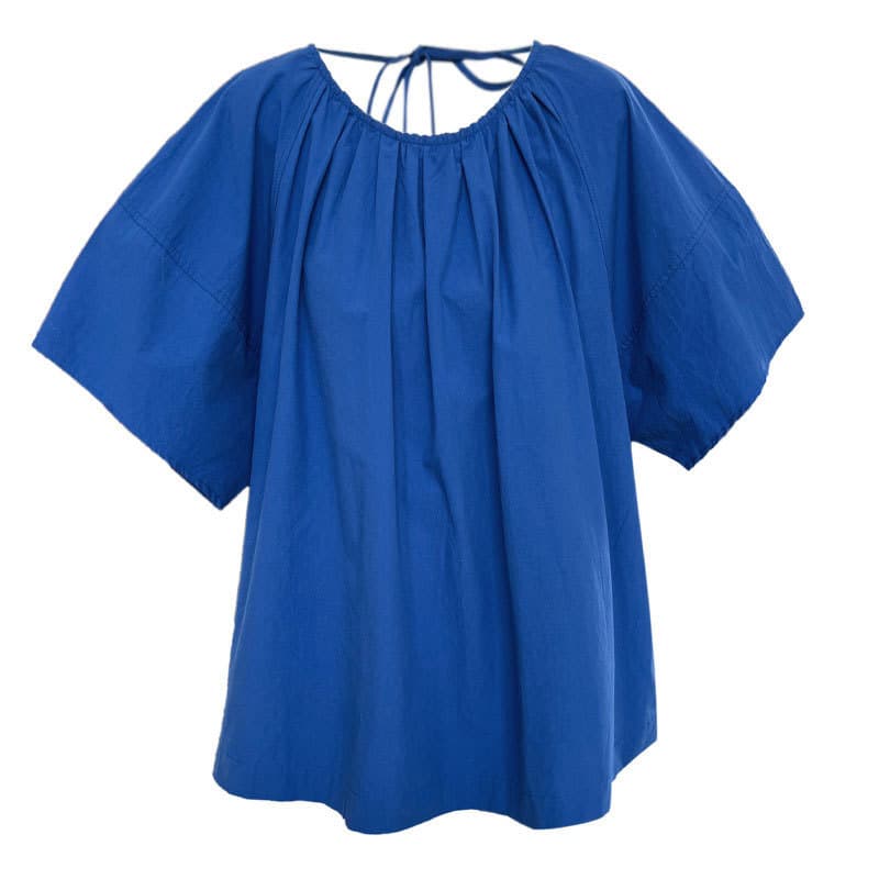 Camiseta coreana con escote redondo y espalda descubierta