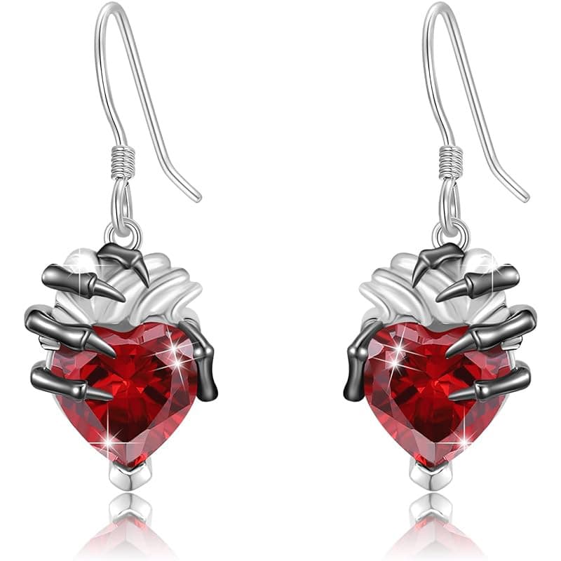 Aretes forma corazón con diseño de calavera