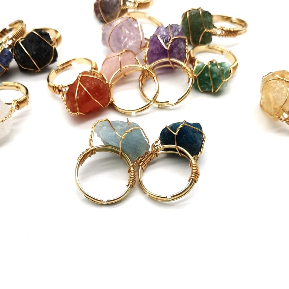 Anillo de ágata envuelta a mano estilo étnico