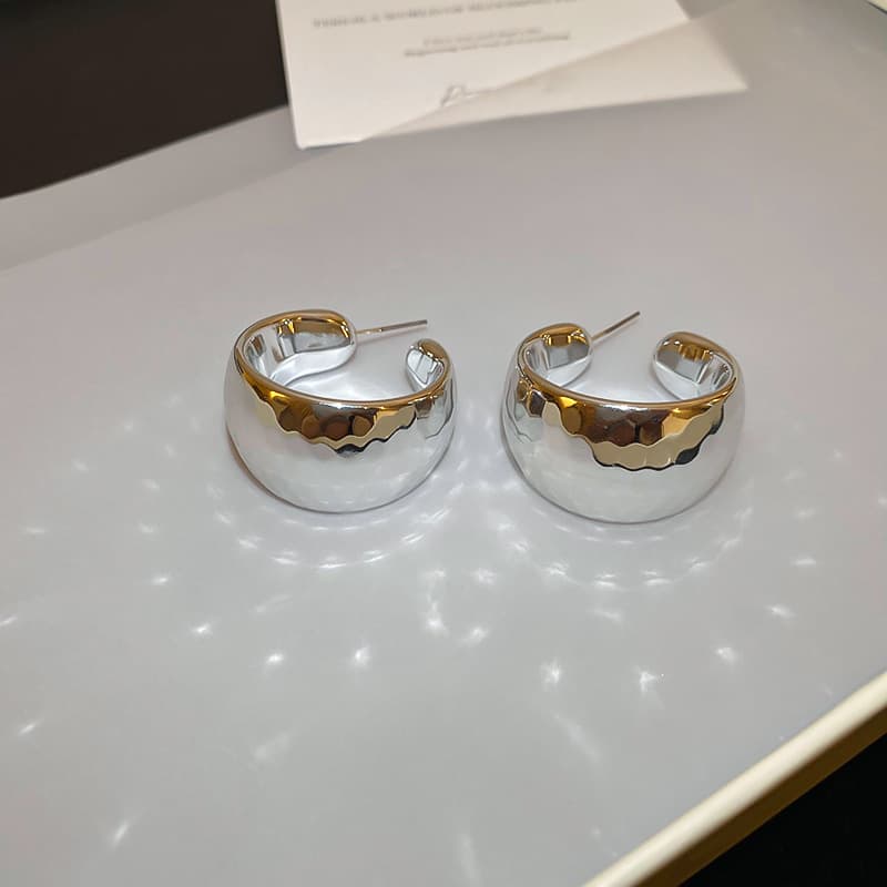 Aros de plata esterlina redondos para uso diario