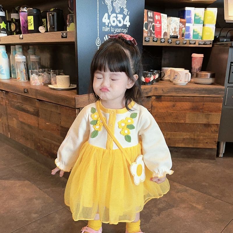 Vestido princesa niña estilo occidental de tul y pana