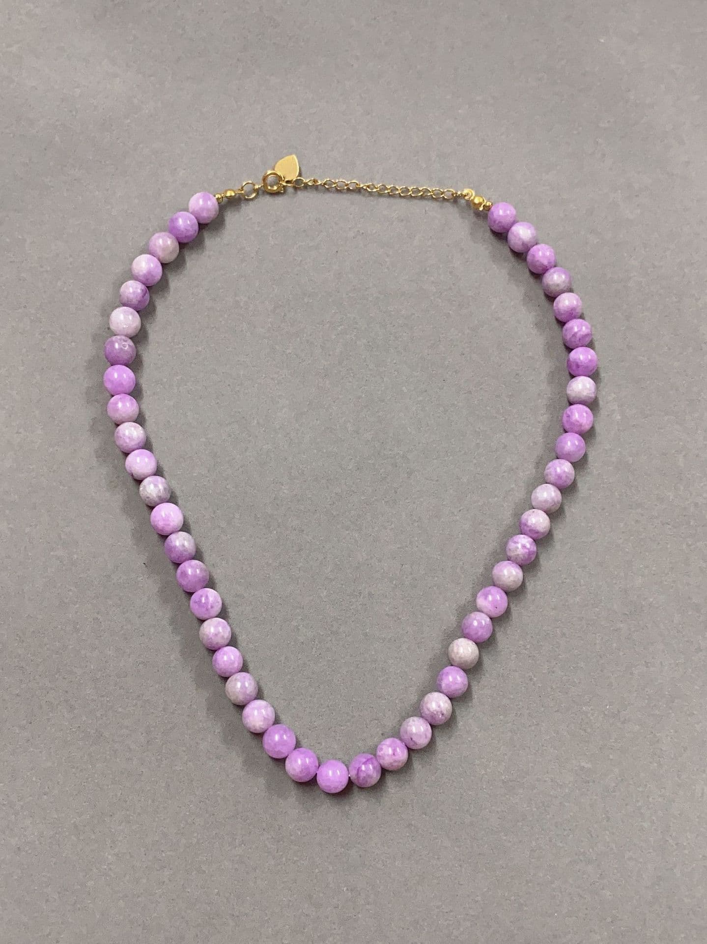 Conjunto de collar, pulsera y aretes con bola lavanda