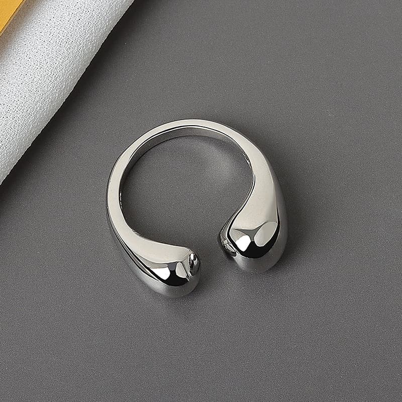Anillo ajustable forma gota de agua