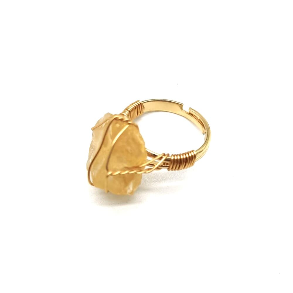 Anillo de ágata envuelta a mano estilo étnico