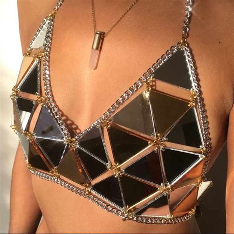 Bikini de lentejuelas con diseño de triángulo
