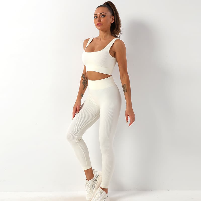 Conjunto de yoga sin costuras con sostén y leggings de cintura alta