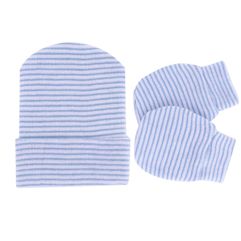 Set gorro y guantes tejidos para bebé
