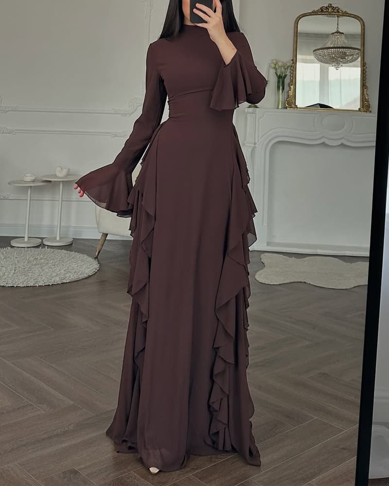 Vestido elegante de cintura alta con mangas acampanadas