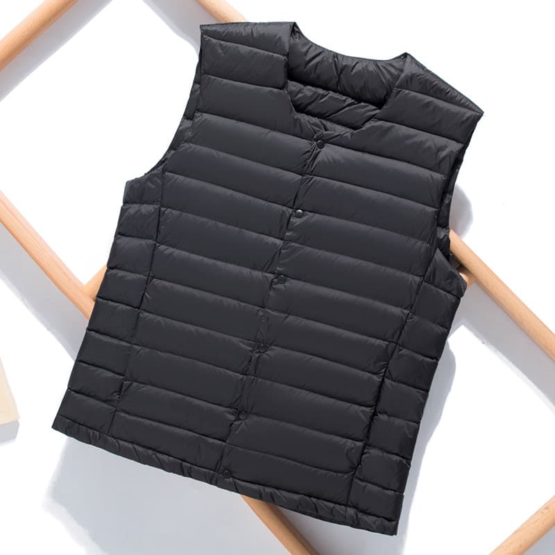 Chaleco de plumas para hombre moderno
