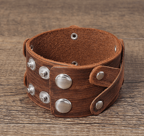 Pulsera de cuero vintage con múltiples capas